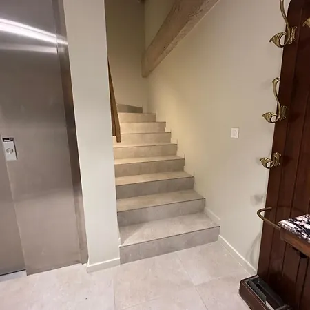 Apartment La Grange